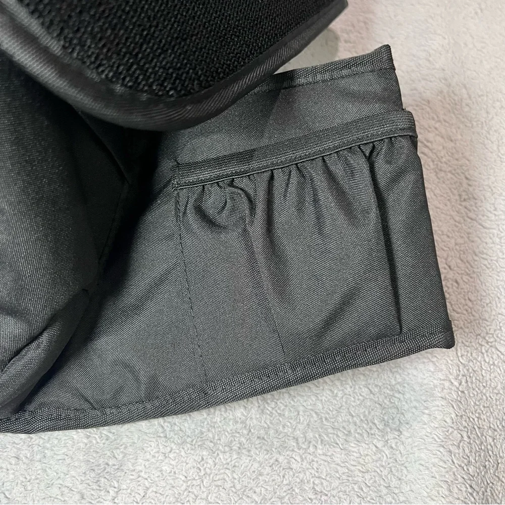Momcozy baby hip seat carrier - NEW medium - Picture 2 of 7